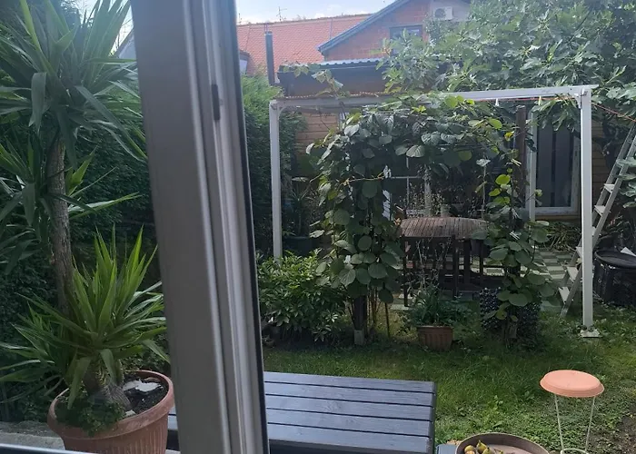 Sjenica Acces Par Maison Principale
